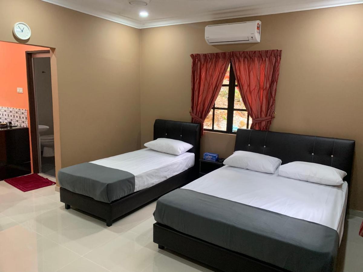 Chalet Latip D'Ayer Itam Hotel Kampong Ayer Hitam  Exterior photo